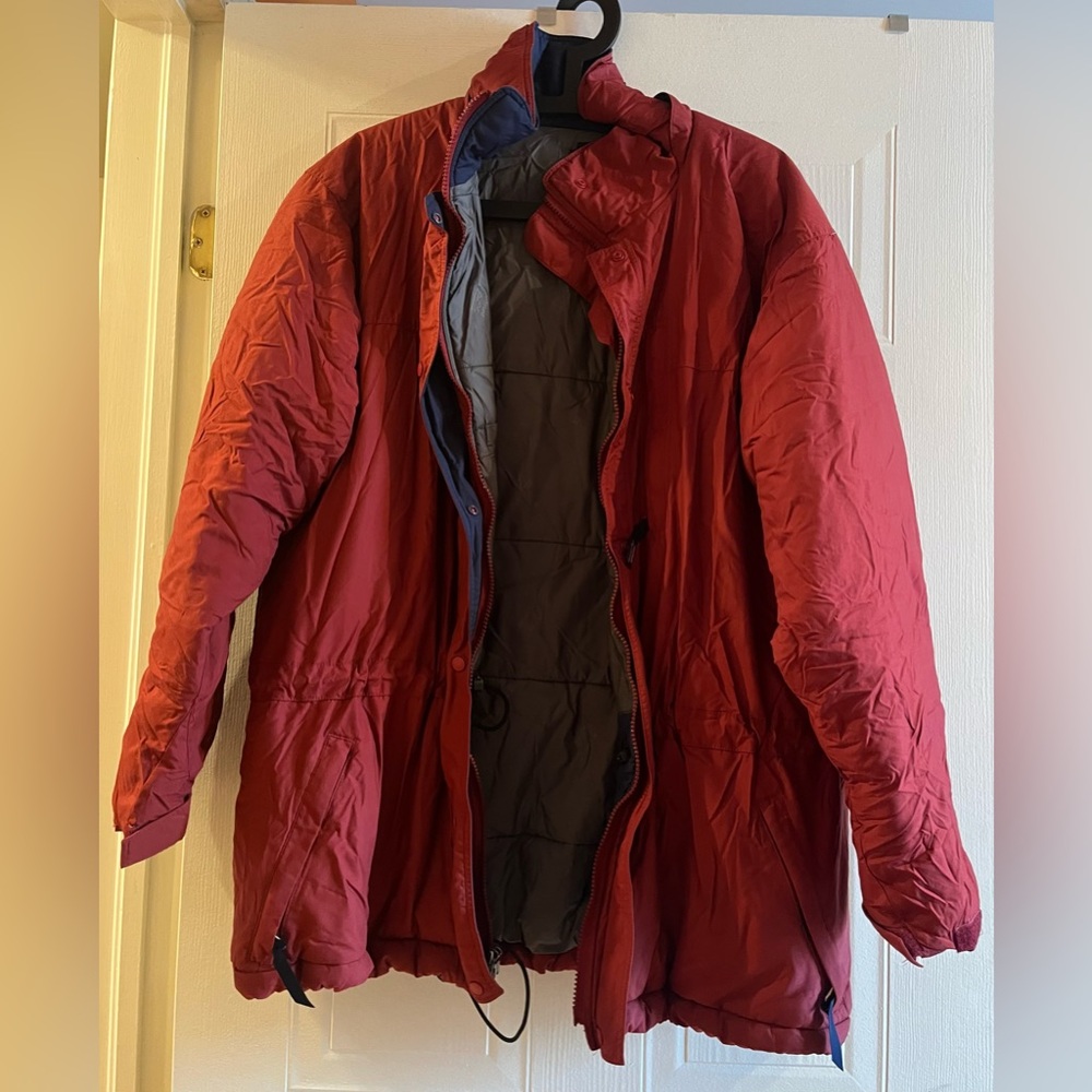 Patagonia Women’s Lightweight Insulated Jacket – Large
